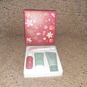 THE FACE SHOP-Yehwadam-Essential Travel Set-4 Pieces-New/Boxed